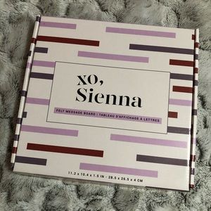 XO Sienna Keep Growing Black Felt Letter Board